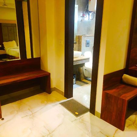 Hotel The Nilsa Νέο Δελχί Εξωτερικό φωτογραφία
