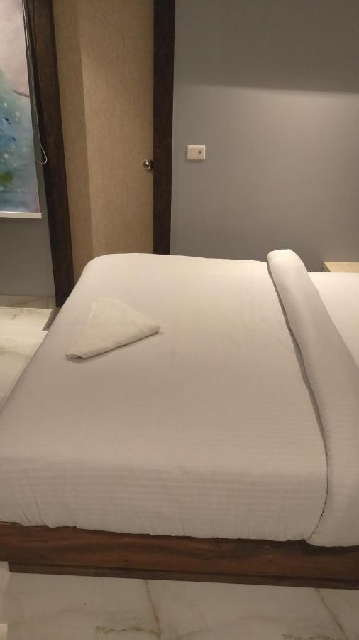 Hotel The Nilsa Νέο Δελχί Εξωτερικό φωτογραφία